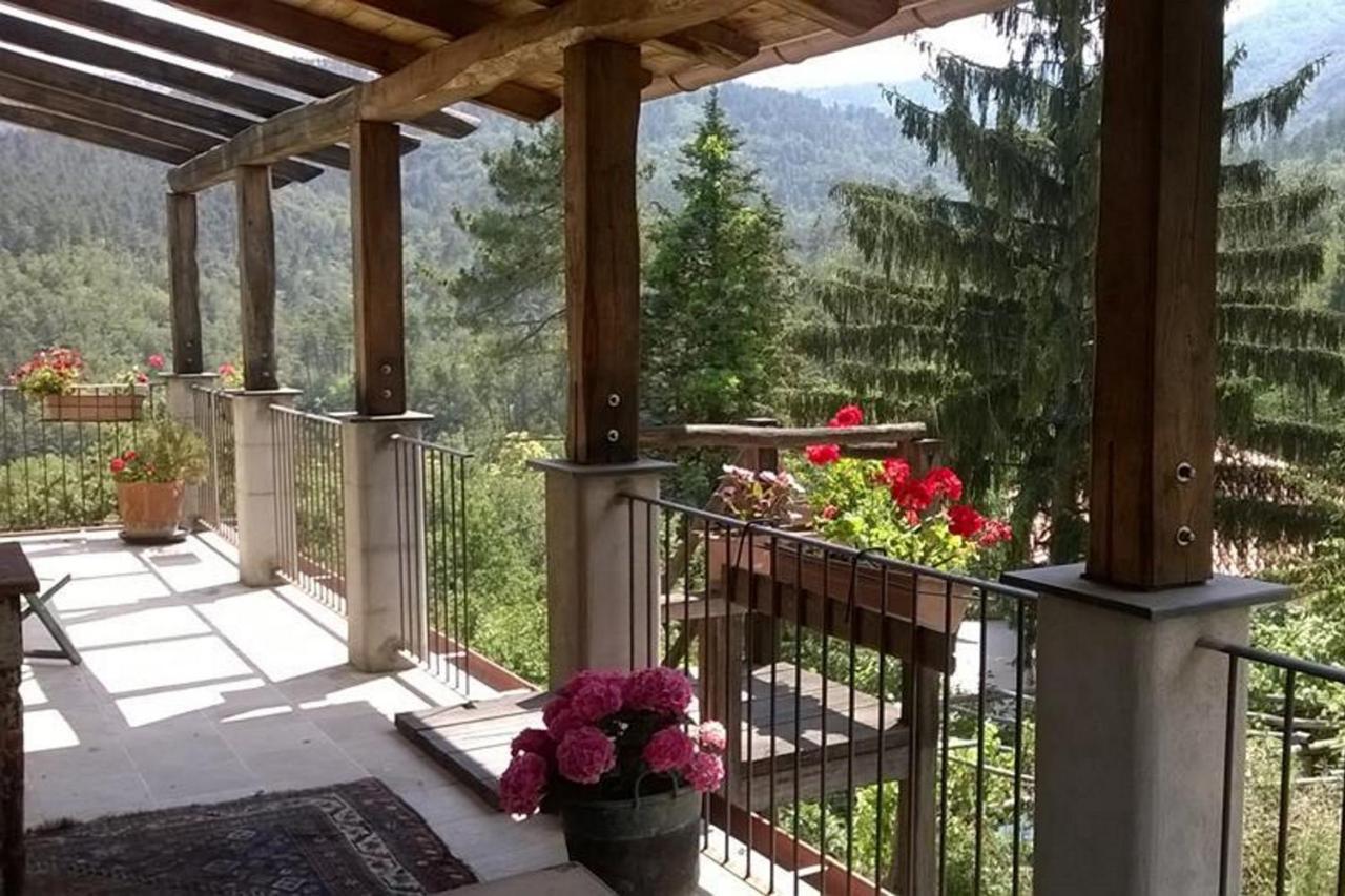 Agriturismo Di Charme E Ristorante Stallato Il Filo Di Paglia 카로 외부 사진