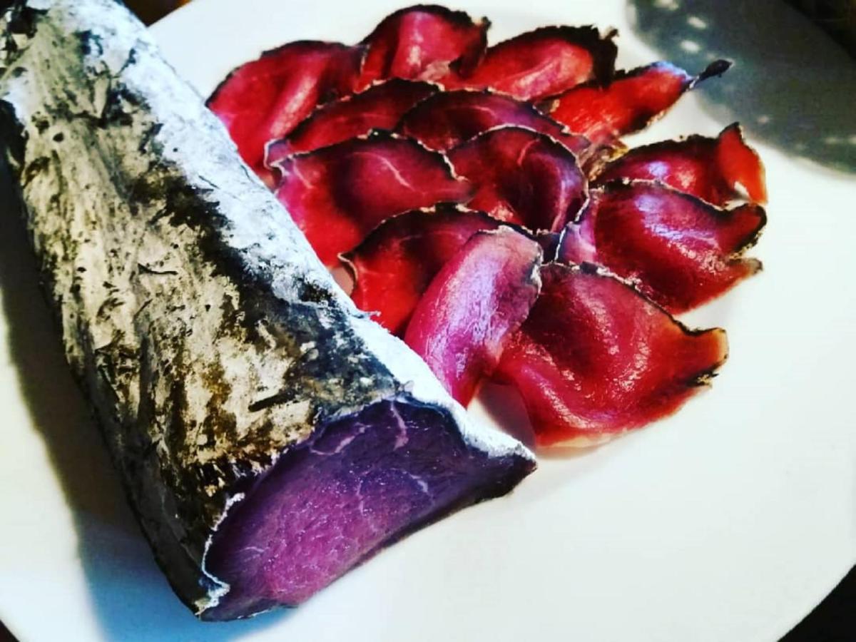 Agriturismo Di Charme E Ristorante Stallato Il Filo Di Paglia 카로 외부 사진