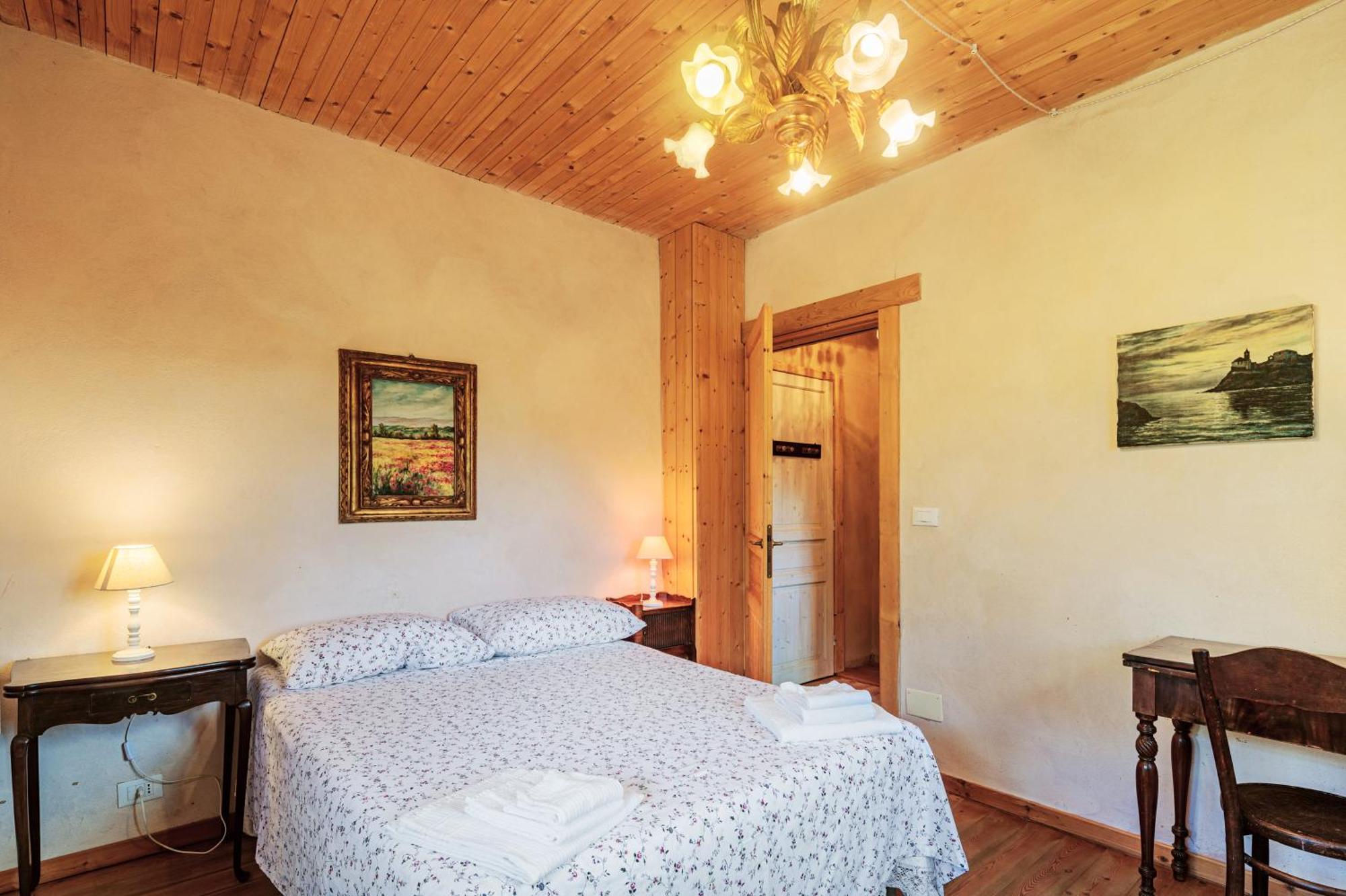 Agriturismo Di Charme E Ristorante Stallato Il Filo Di Paglia 카로 외부 사진