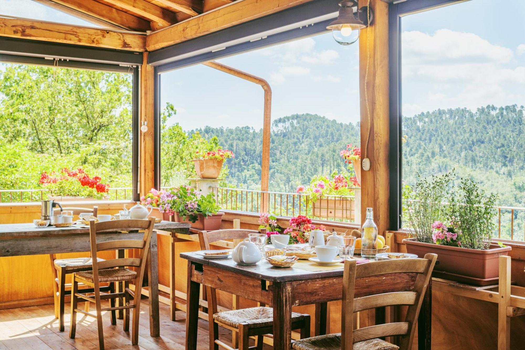 Agriturismo Di Charme E Ristorante Stallato Il Filo Di Paglia 카로 외부 사진